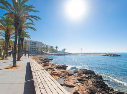 Appartement · Herverkoop - Torrevieja · Playa del Cura · Alicante · Spanje