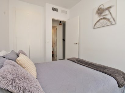 Villa · Herverkoop - Orihuela Costa · PAU 8 · Alicante · Spanje