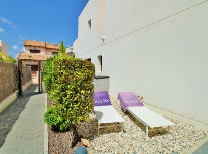 Villa · Herverkoop - Orihuela Costa · PAU 8 · Alicante · Spanje