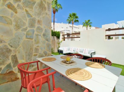 Villa · Herverkoop - Orihuela Costa · PAU 8 · Alicante · Spanje