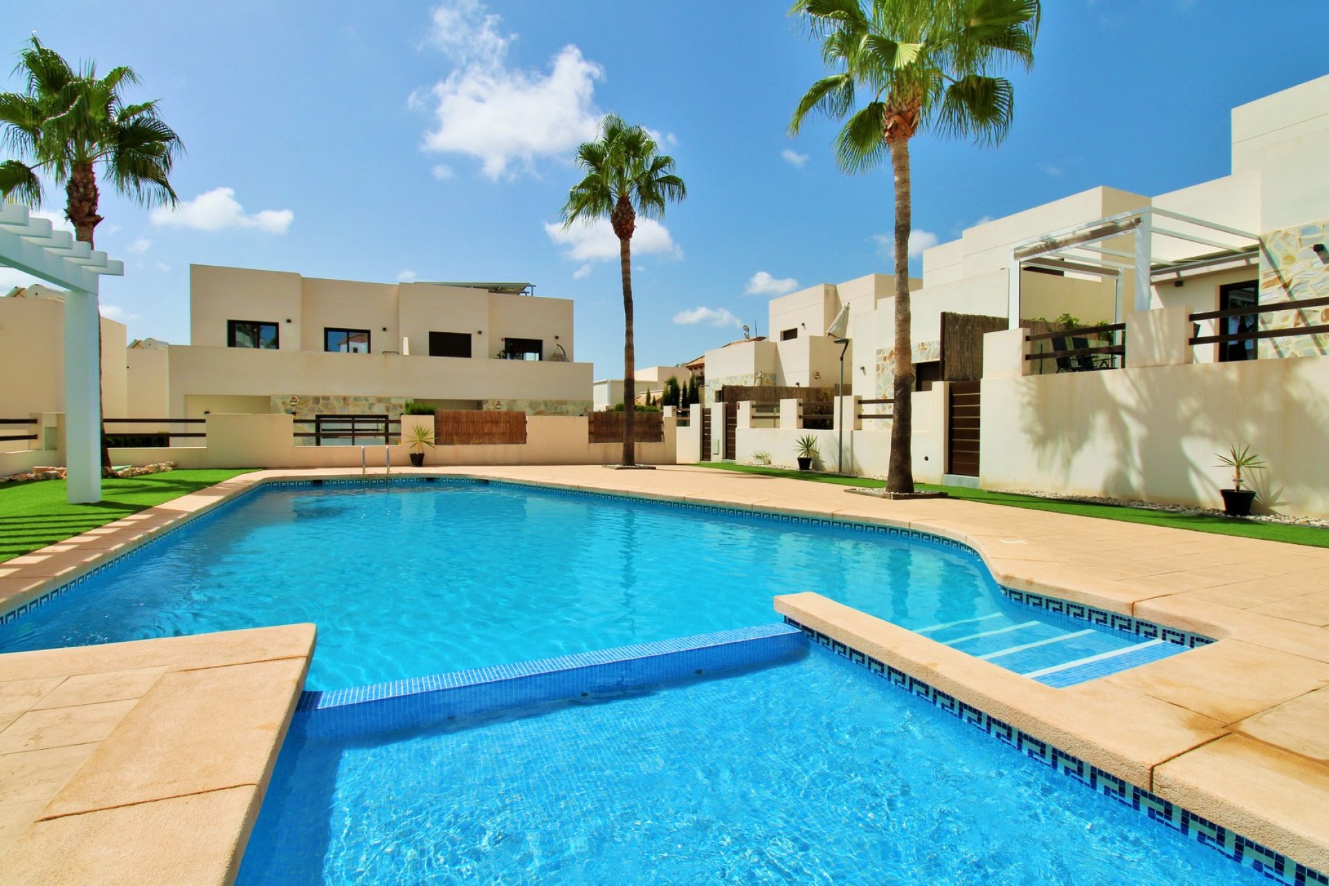 Herverkoop - Villa - Orihuela Costa
