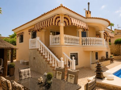 Villa · Återförsäljning - Rojales · Alicante · Spanien