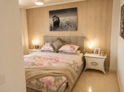 Villa · Återförsäljning - Rojales · Alicante · Spanien
