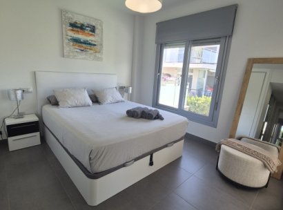 Bungalow · Herverkoop - Orihuela Costa · Vistabella Golf · Alicante · Spanje