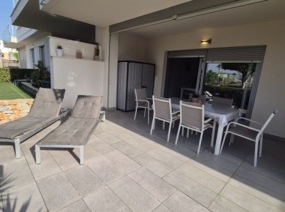 Bungalow · Herverkoop - Orihuela Costa · Vistabella Golf · Alicante · Spanje