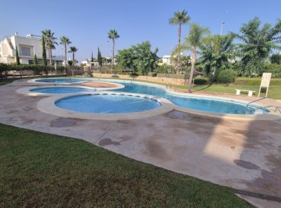 Bungalow · Herverkoop - Orihuela Costa · Vistabella Golf · Alicante · Spanje