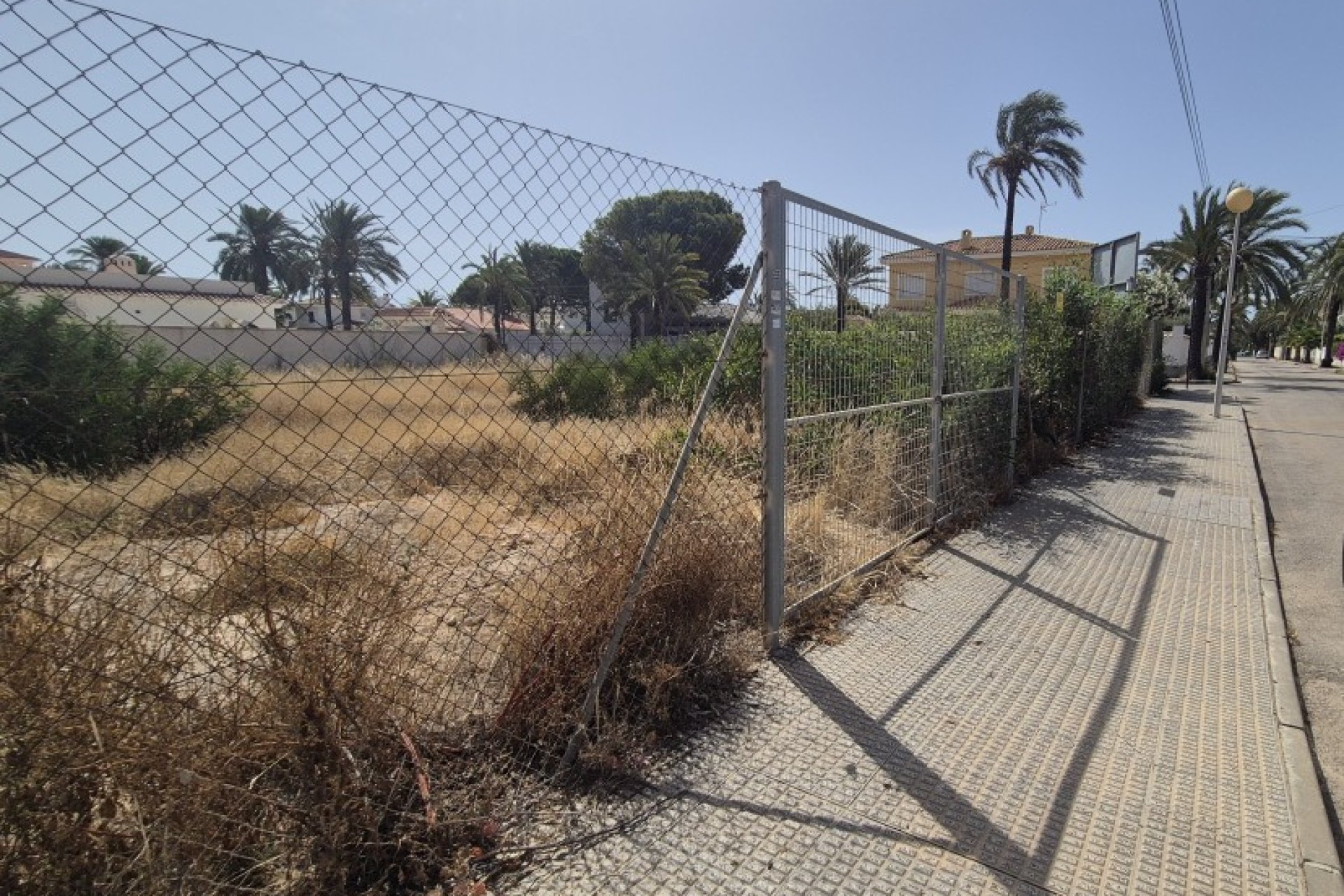 Resale - Plot - Cabo Roig