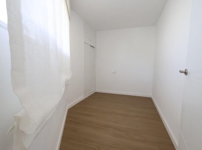 Appartement · Herverkoop - Orihuela Costa · La Zenia · Alicante · Spanje