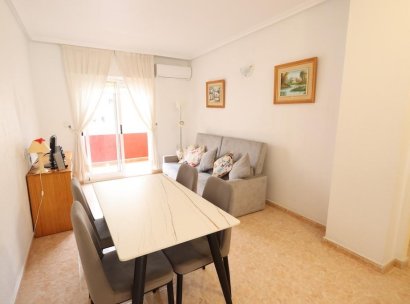 Appartement · Herverkoop - Torrevieja · Parque de las Naciones · Alicante · Spanje