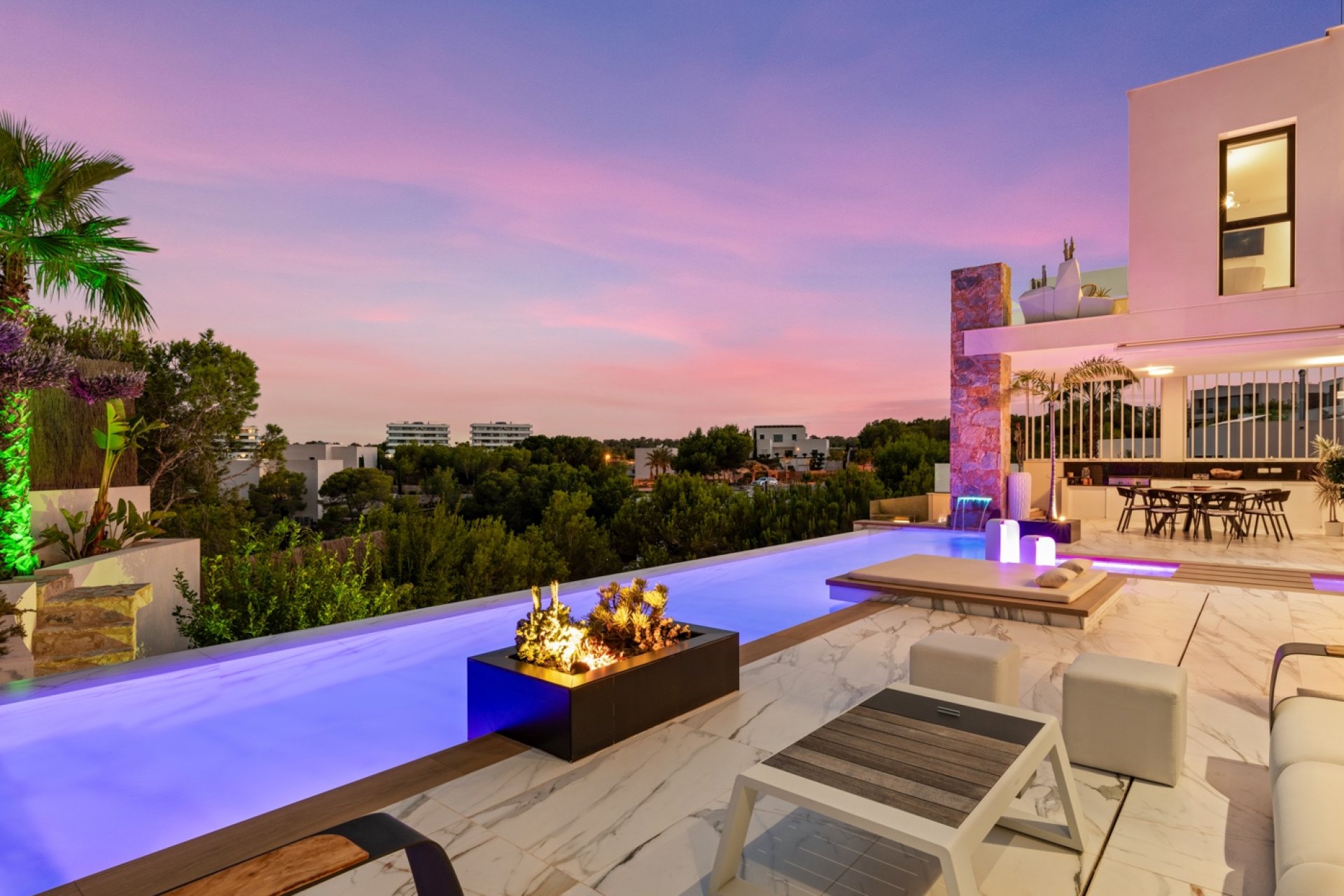 Återförsäljning - Independent villa - Las Colinas Golf Resort