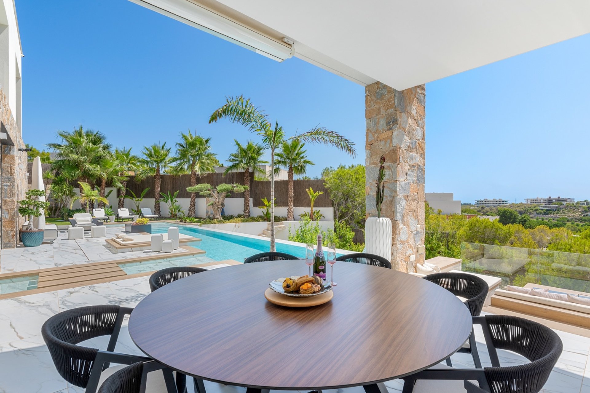 Återförsäljning - Independent villa - Las Colinas Golf Resort