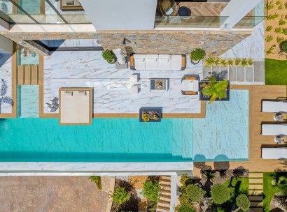 Independent villa · Återförsäljning - Las Colinas Golf Resort · Alicante · Spanien