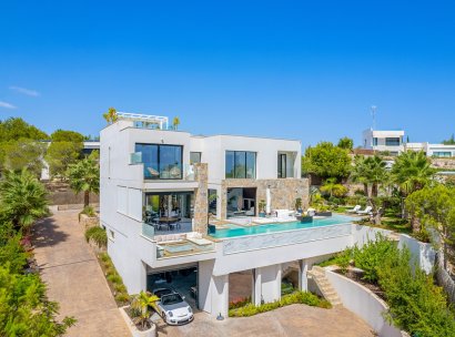 Independent villa · Återförsäljning - Las Colinas Golf Resort · Alicante · Spanien