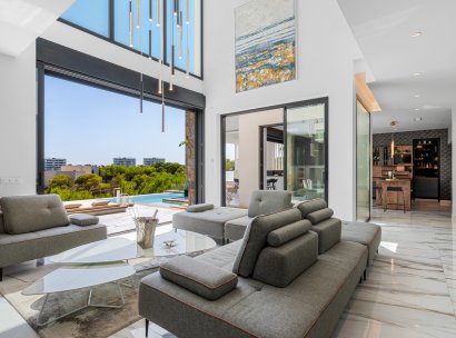 Independent villa · Återförsäljning - Las Colinas Golf Resort · Alicante · Spanien