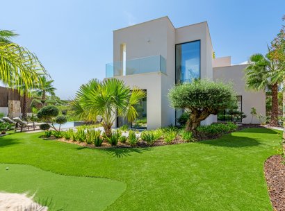 Independent villa · Återförsäljning - Las Colinas Golf Resort · Alicante · Spanien