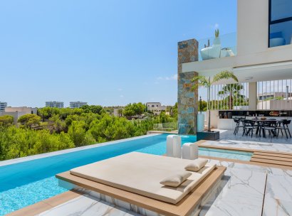 Independent villa · Återförsäljning - Las Colinas Golf Resort · Alicante · Spanien