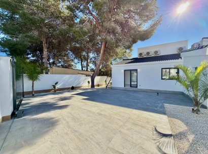 Villa · Herverkoop - Ciudad Quesada · Alicante · Spanje
