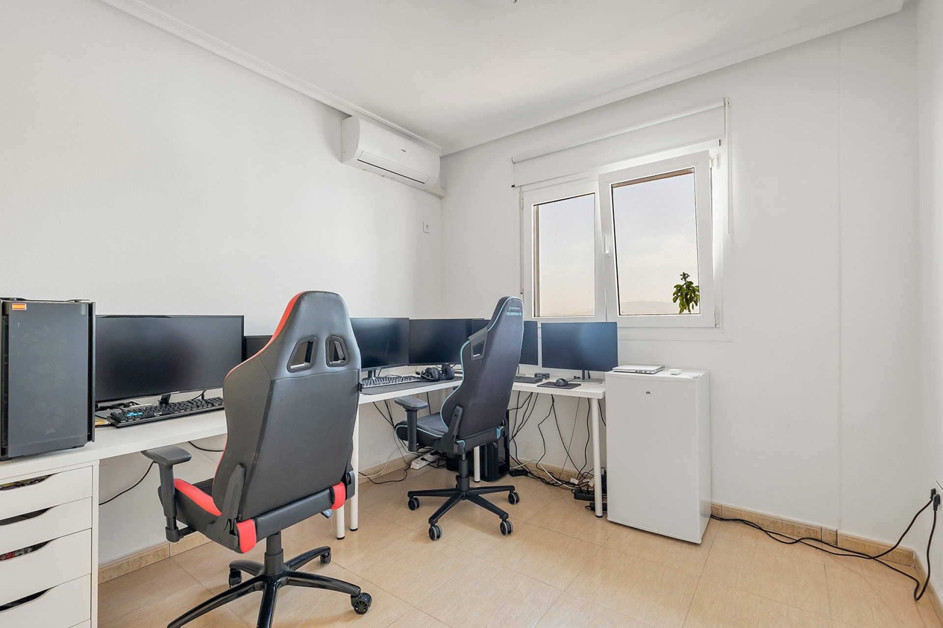 Herverkoop - Penthouse - Gea y Truyols