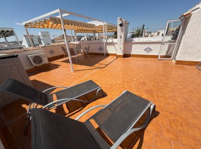 Appartement · Herverkoop - Orihuela · Entre Naranjos Vistabella · Alicante · Spanje