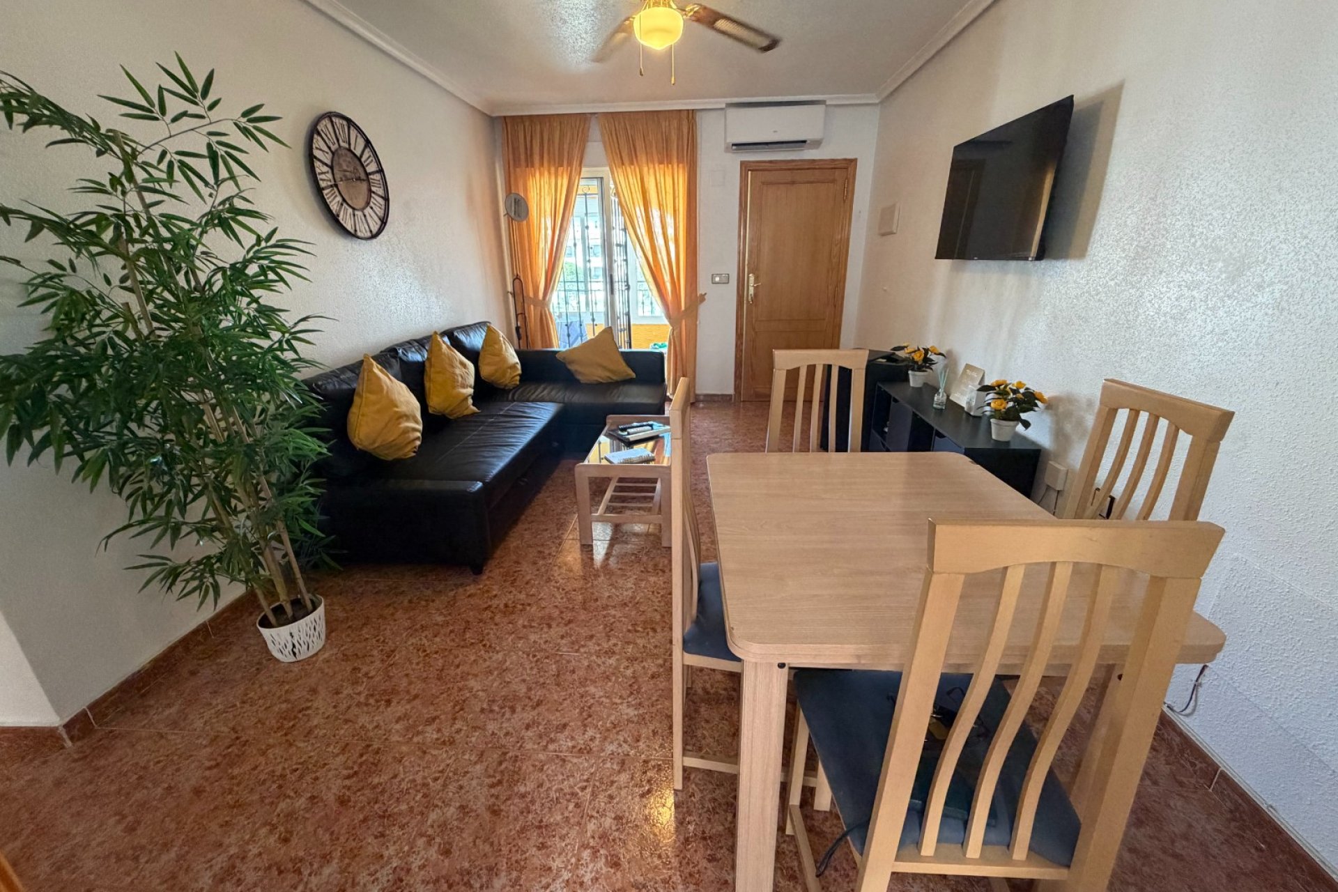 Herverkoop - Appartement - Orihuela