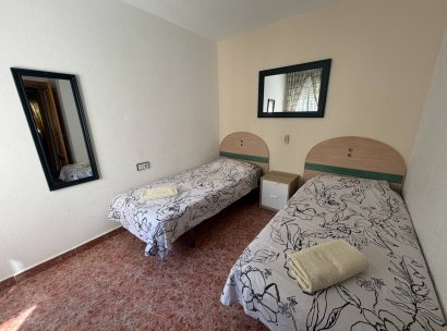 Appartement · Herverkoop - Orihuela · Entre Naranjos Vistabella · Alicante · Spanje