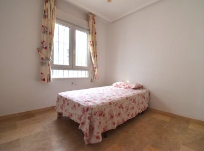 Appartement · Herverkoop - Orihuela Costa · Villamartín · Alicante · Spanje