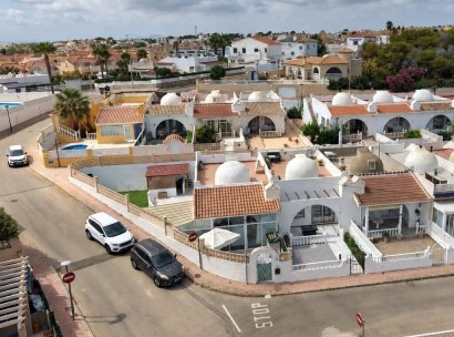 Villa · Herverkoop - Orihuela Costa · Villamartín · Alicante · Spanje