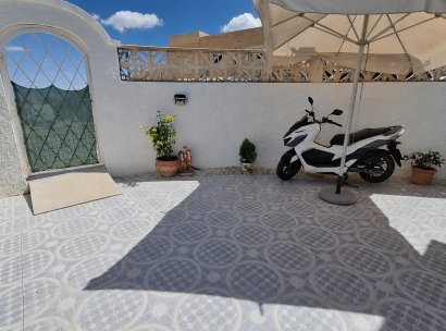 Villa · Herverkoop - Orihuela Costa · Villamartín · Alicante · Spanje
