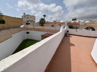 Villa · Herverkoop - Orihuela Costa · Villamartín · Alicante · Spanje