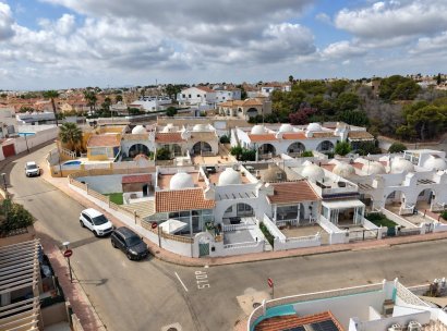 Villa · Herverkoop - Orihuela Costa · Villamartín · Alicante · Spanje