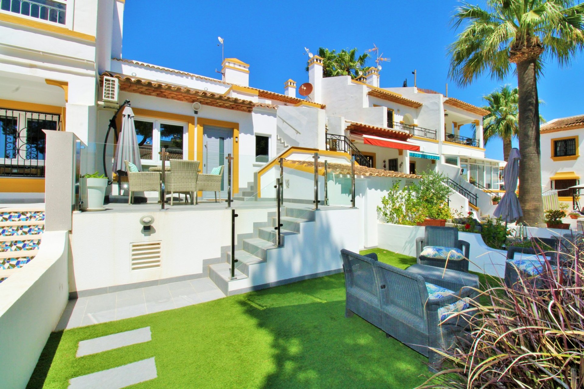 Herverkoop - Villa - Orihuela Costa