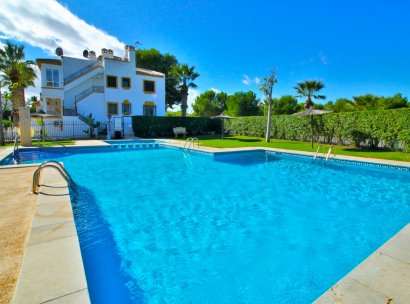 Villa · Wiederverkauf - Orihuela Costa · Villamartín · Alicante · Spanien