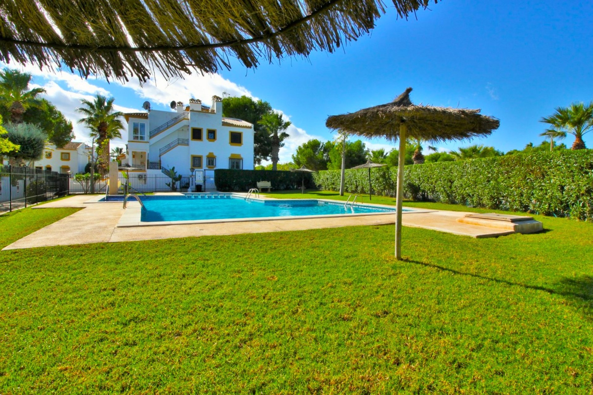 Herverkoop - Villa - Orihuela Costa