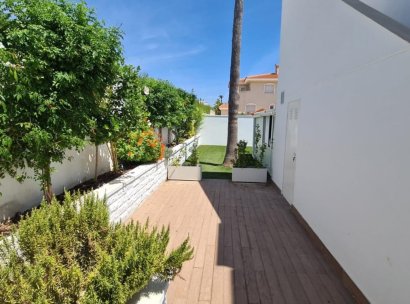 Villa · Återförsäljning - Ciudad Quesada · Alicante · Spanien