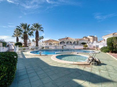 Villa · Herverkoop - Benijofar · Alicante · Spanje