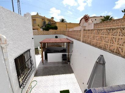 Villa · Herverkoop - Orihuela Costa · Villamartín · Alicante · Spanje