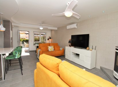Villa · Herverkoop - Orihuela Costa · Villamartín · Alicante · Spanje