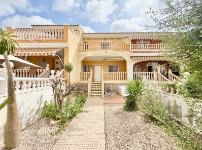 Villa · Återförsäljning - Ciudad Quesada - Rojales · Doña pepa · Alicante · Spanien