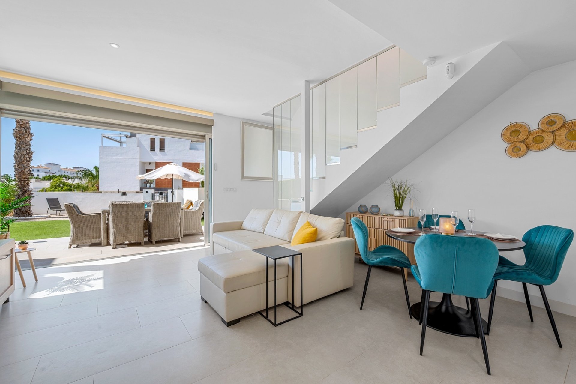 Resale - House - Orihuela Costa