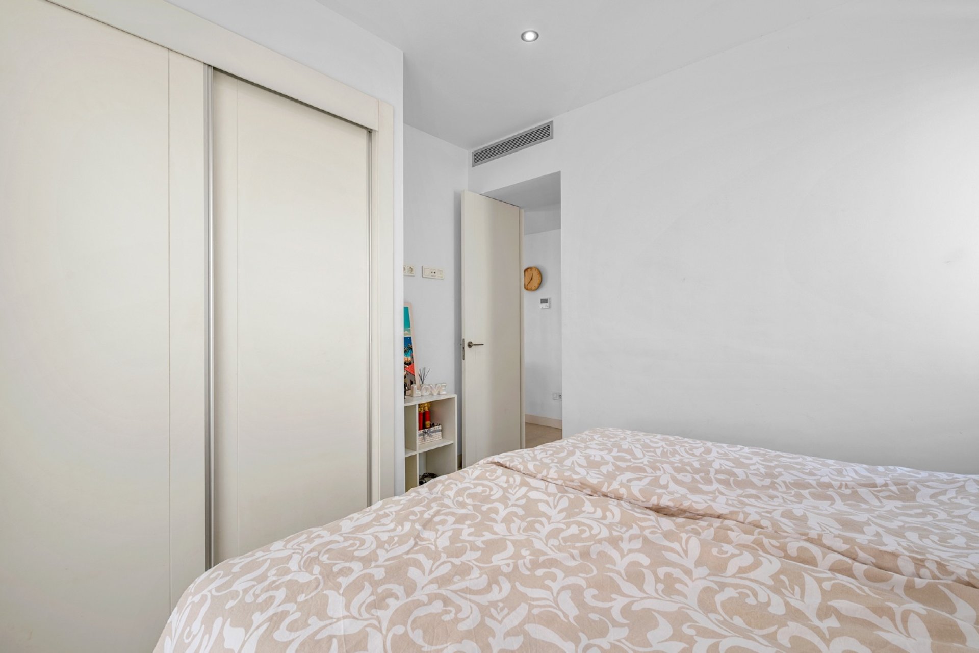 Resale - House - Orihuela Costa