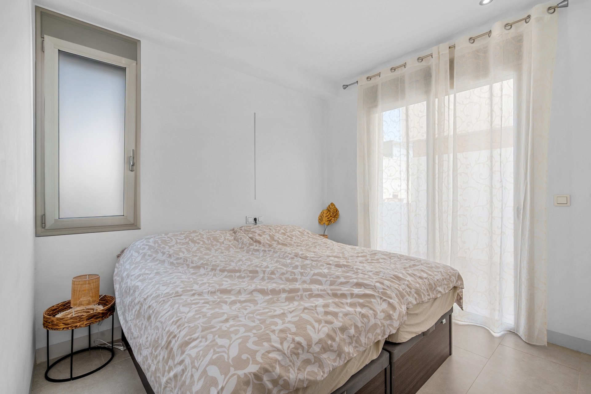 Resale - House - Orihuela Costa