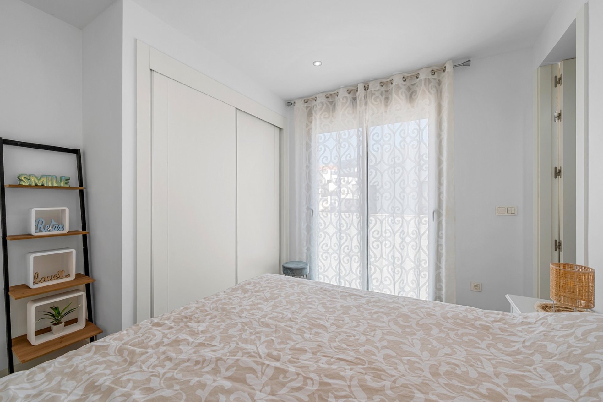Resale - House - Orihuela Costa