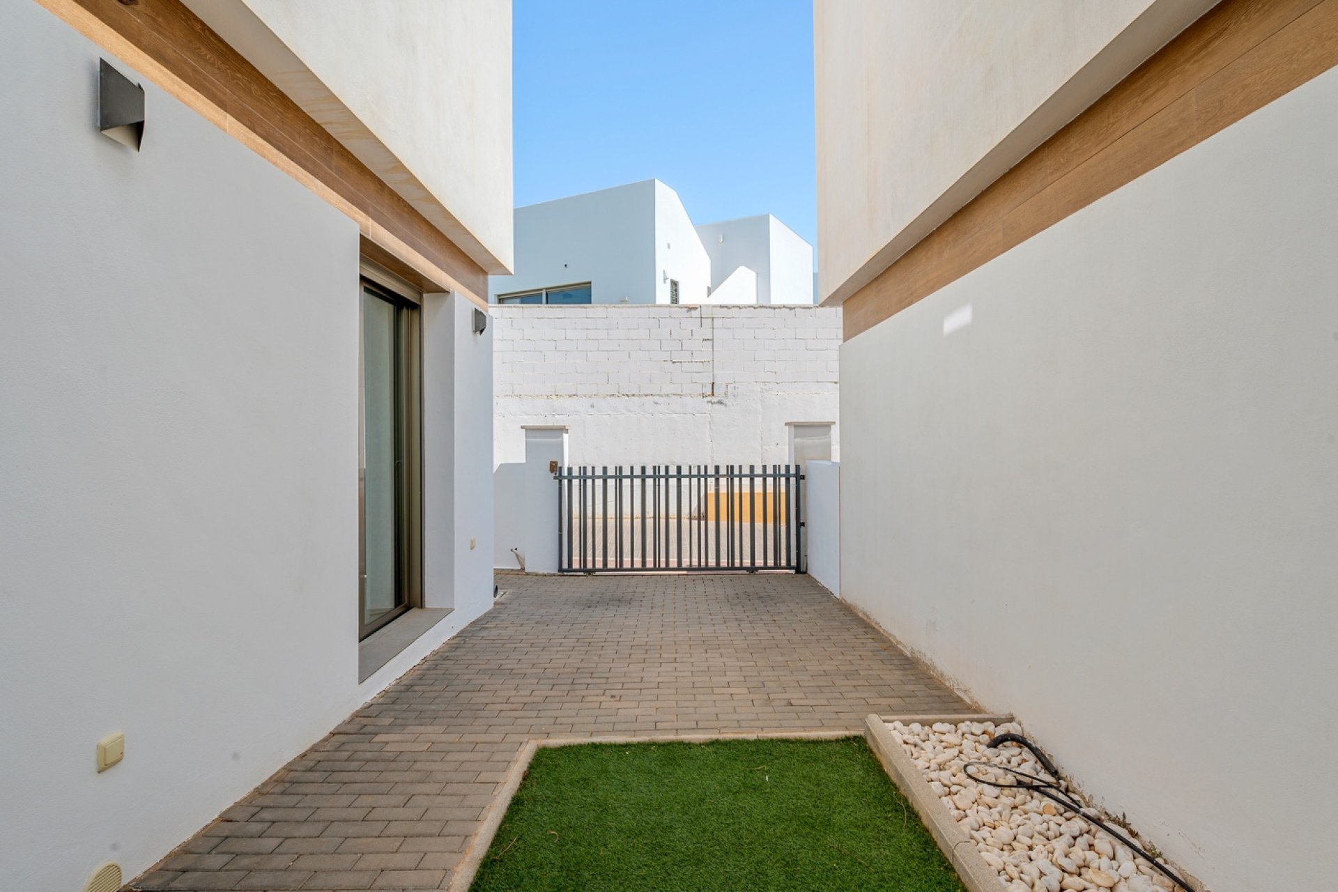 Resale - House - Orihuela Costa