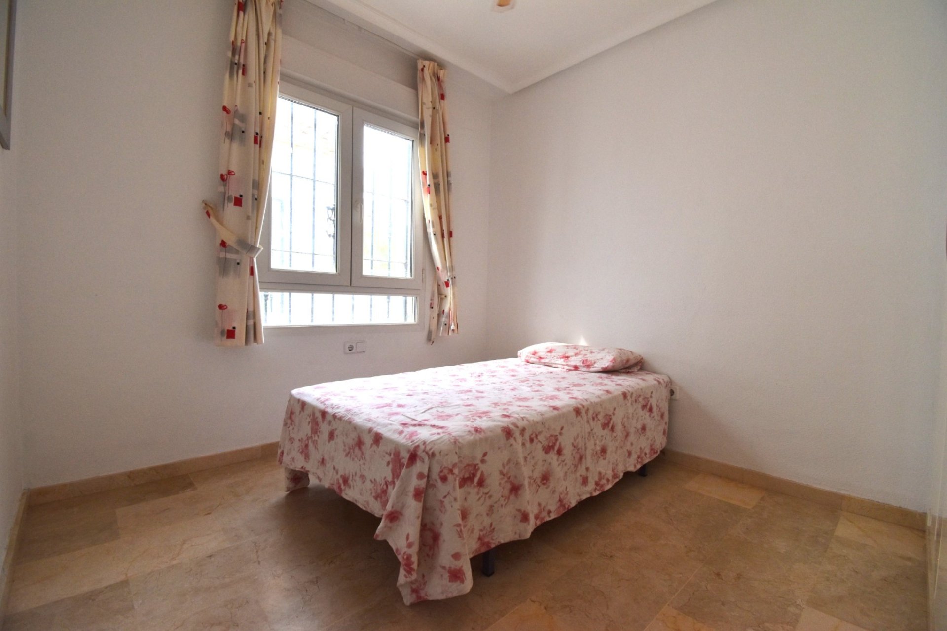 Resale - Apartment - Orihuela Costa - Costa Blanca South