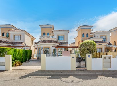 Villa · Herverkoop - Guardamar del Segura · Alicante · Spanje