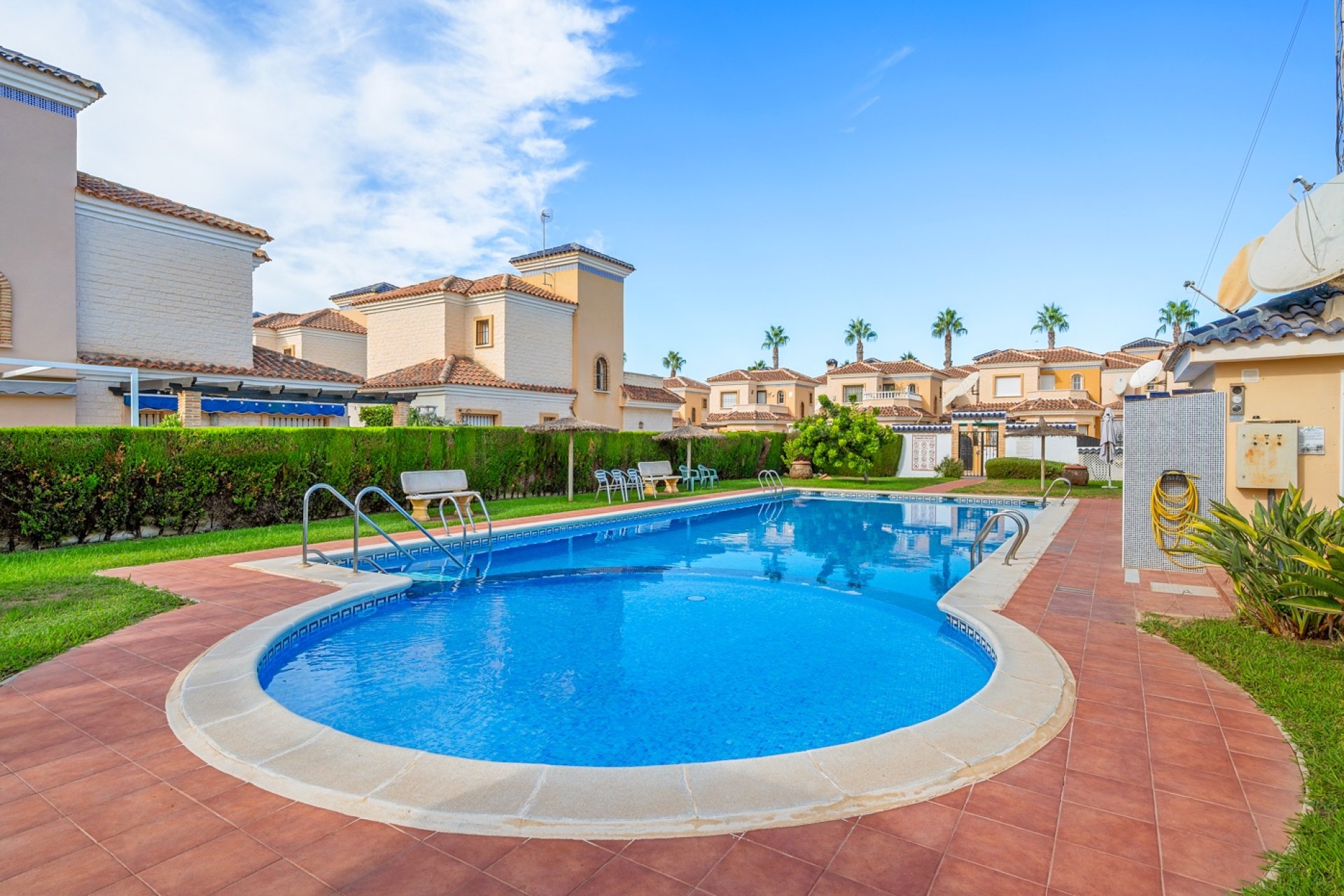 Herverkoop - Villa - Guardamar del Segura