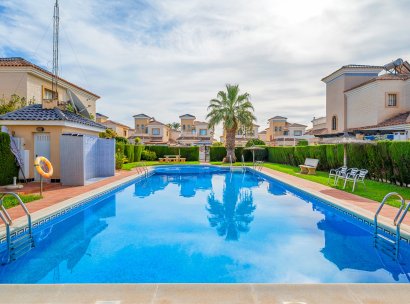 Villa · Herverkoop - Guardamar del Segura · Alicante · Spanje