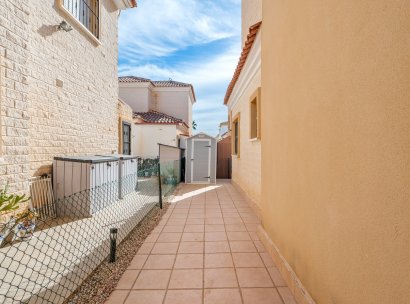 Villa · Herverkoop - Guardamar del Segura · Alicante · Spanje