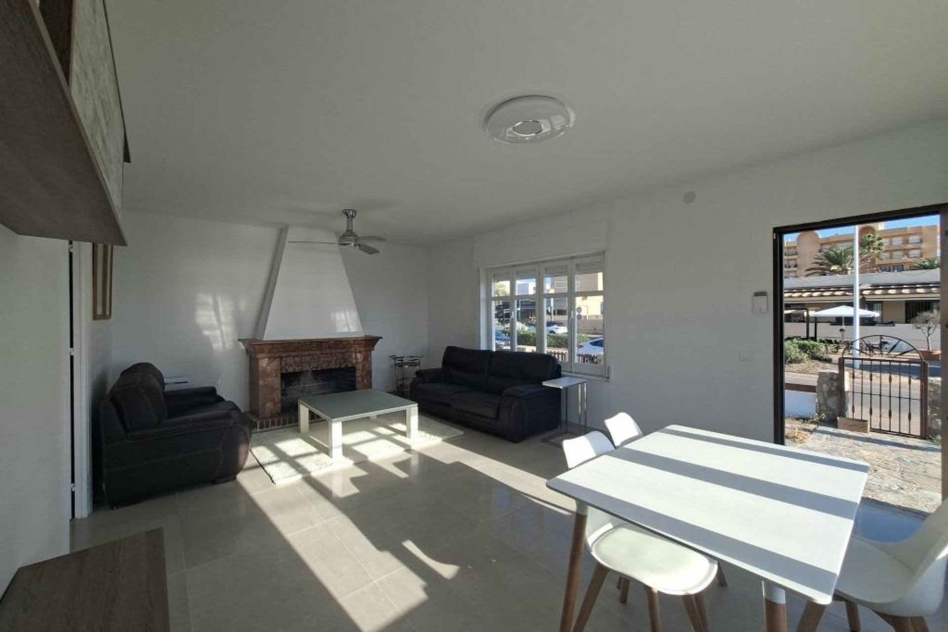 Herverkoop - Villa - Torrevieja