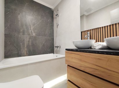 Appartement · Herverkoop - Torrevieja · Alicante · Spanje
